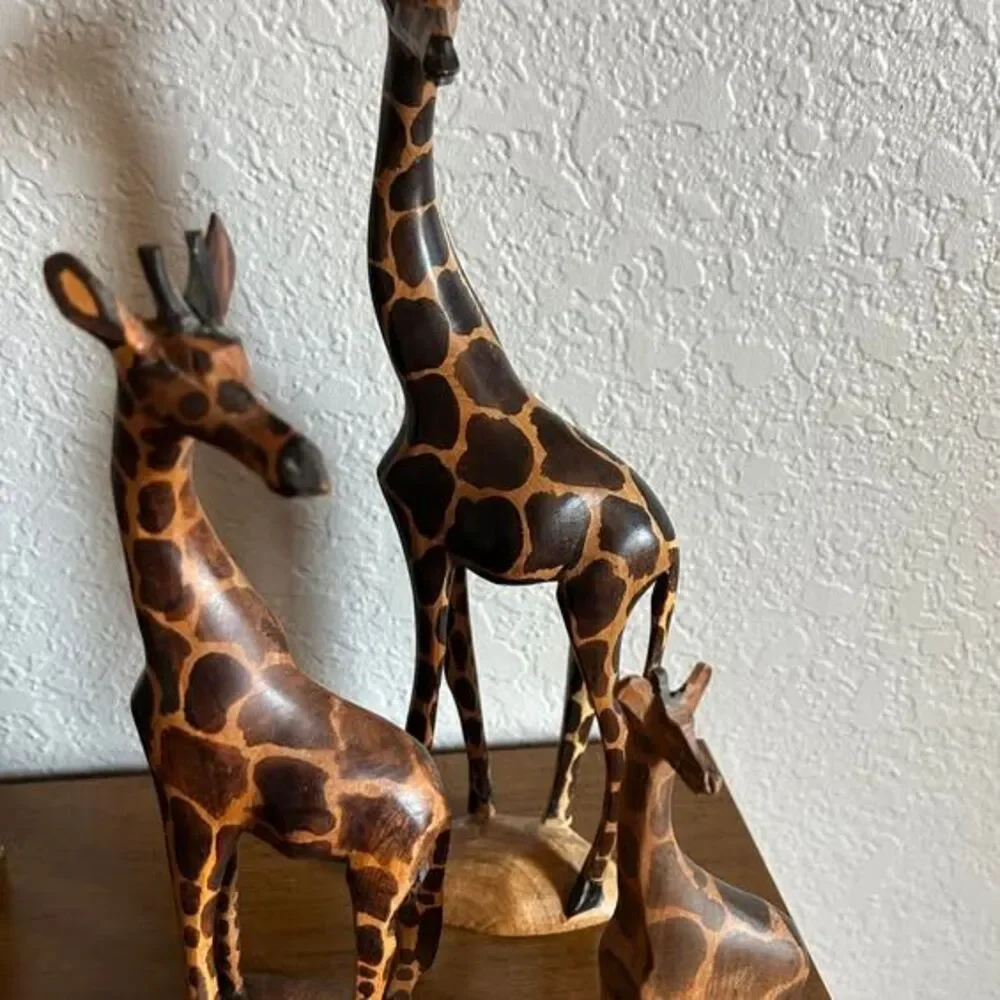 Vintage Hand Carved Wooden Giraffe Figurines Kenya Lot of 3